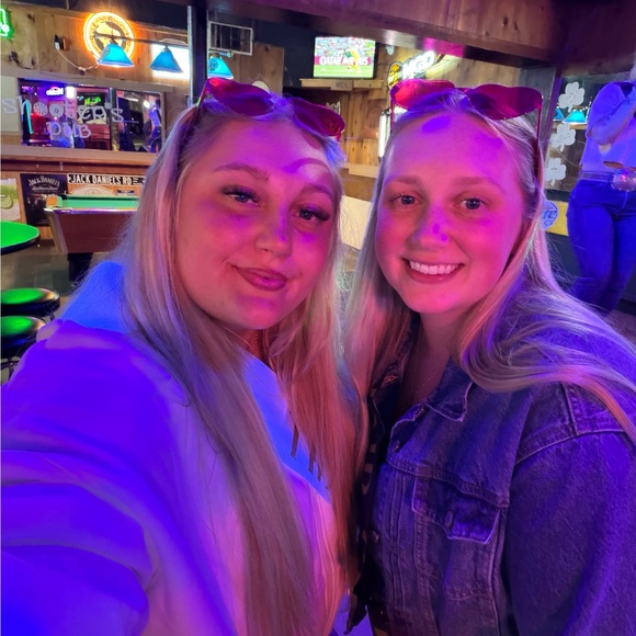 avaolson5